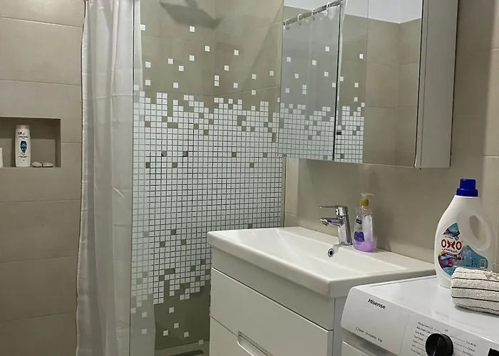 Main Bulevard 5 Lägenhet Tirana