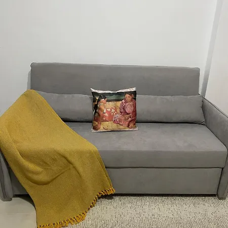 Main Bulevard 5 Tiran