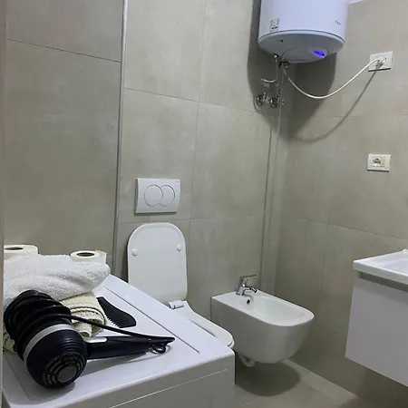 Main Bulevard 5 Apartment Tirana
