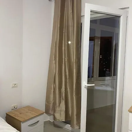 Apartment Main Bulevard 5 *